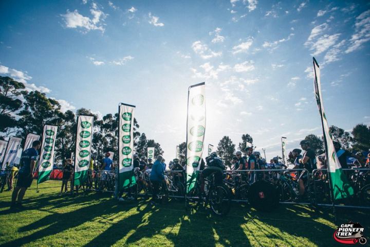 12043101_976006045774171_5772595102927296430_n